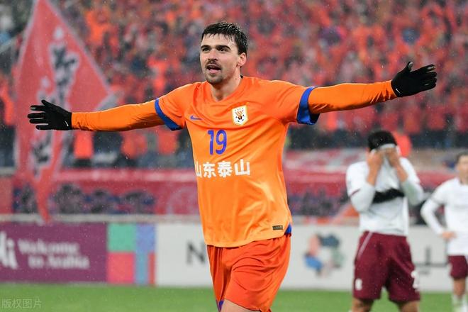 山东鲁能全队士气高涨，势必稳操胜券取得胜利