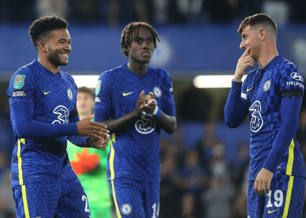 荷兰逆转切尔西，奥利维耶点燃赛场