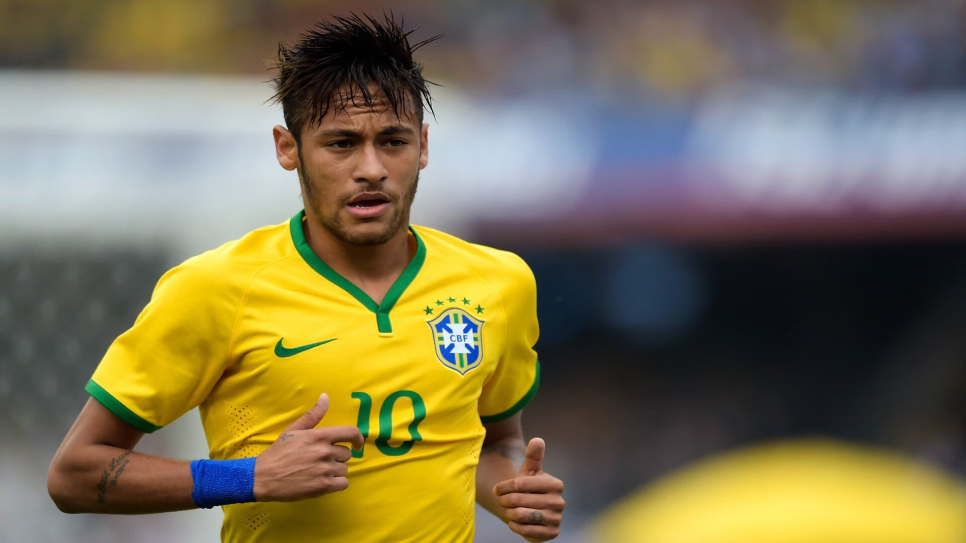 沙特新贵对阵巴黎豪门,德里赫特在沙漠焦点战中证明自己的价值